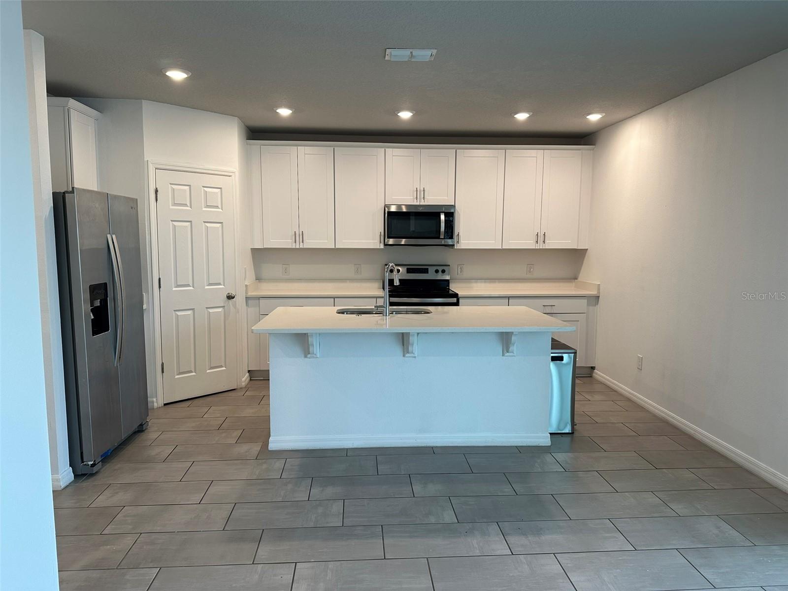 Listing photo id 6 for 1290 Citrus Landings Boulevard