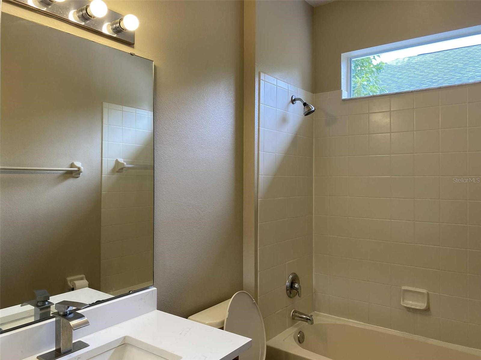 Image 13 of 20 For 5019 Blue Major Drive