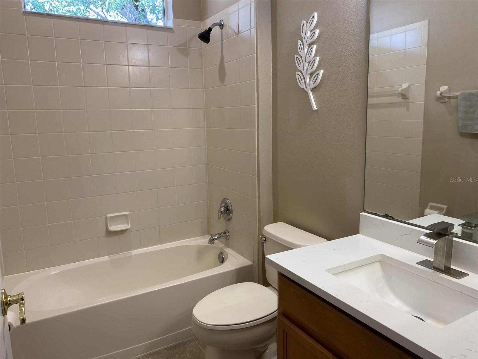 Image 14 of 20 For 5019 Blue Major Drive