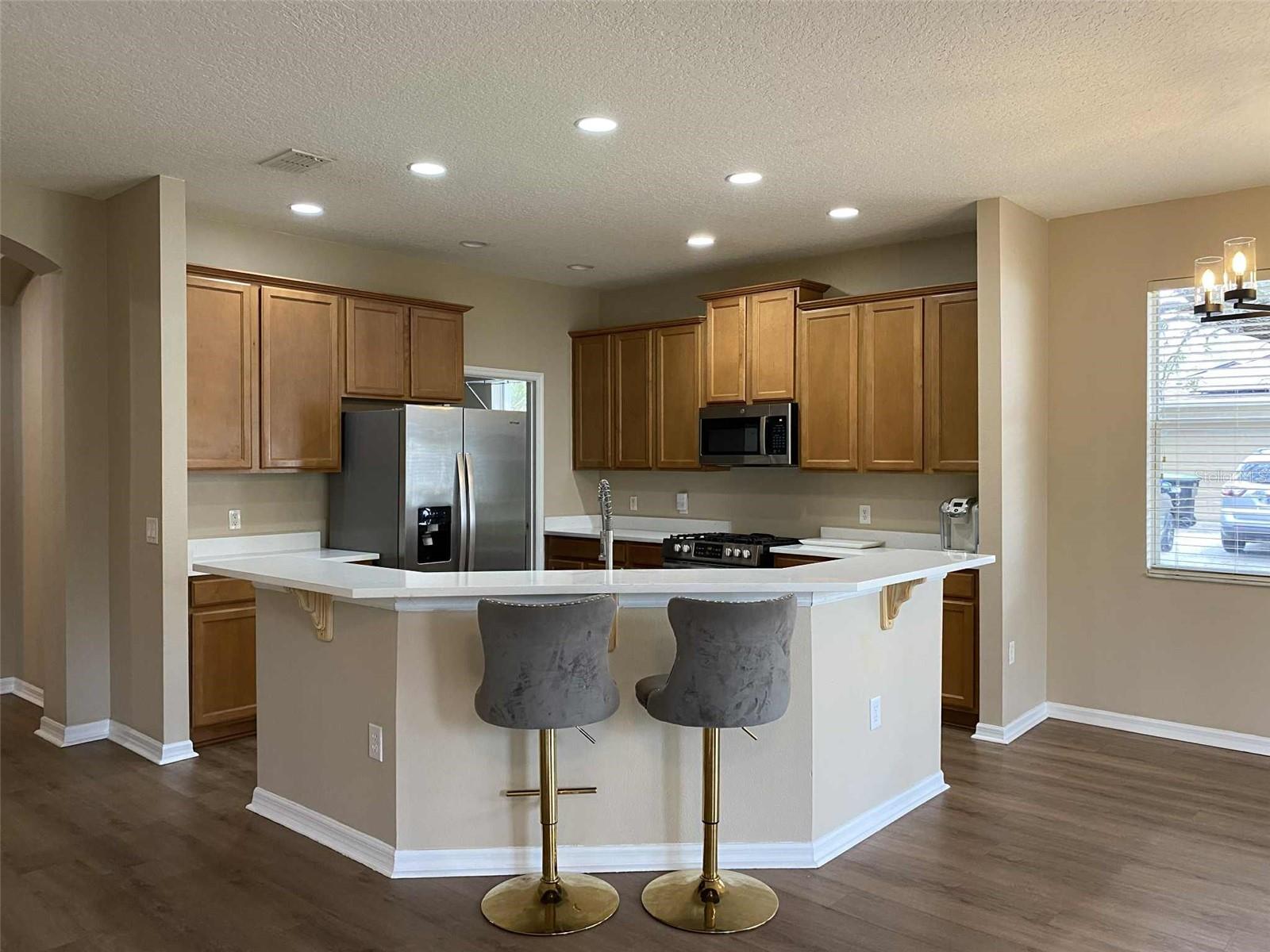 Image 5 of 20 For 5019 Blue Major Drive