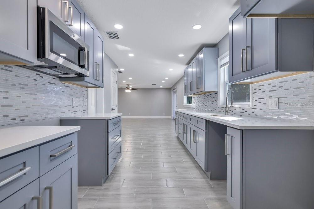 Image 11 of 31 For 6616 Blanche Court