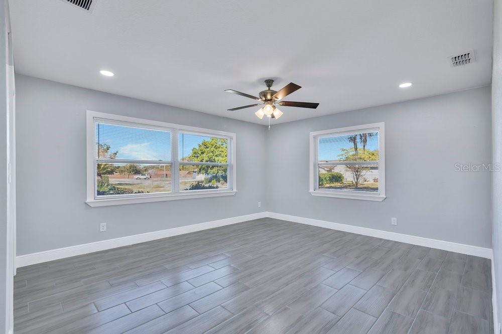 Image 13 of 31 For 6616 Blanche Court