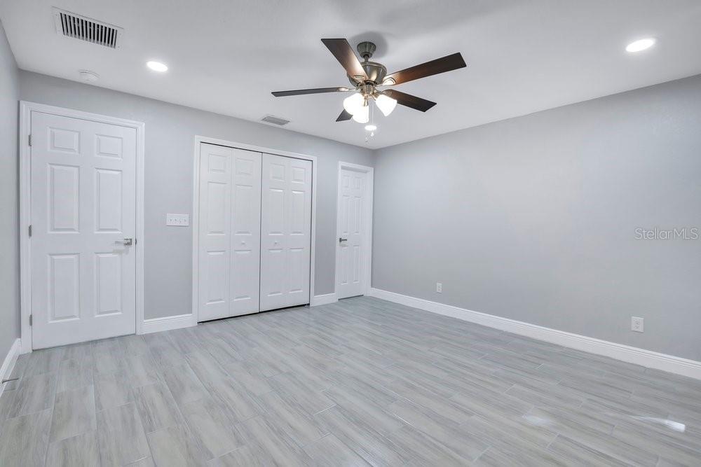 Image 18 of 31 For 6616 Blanche Court