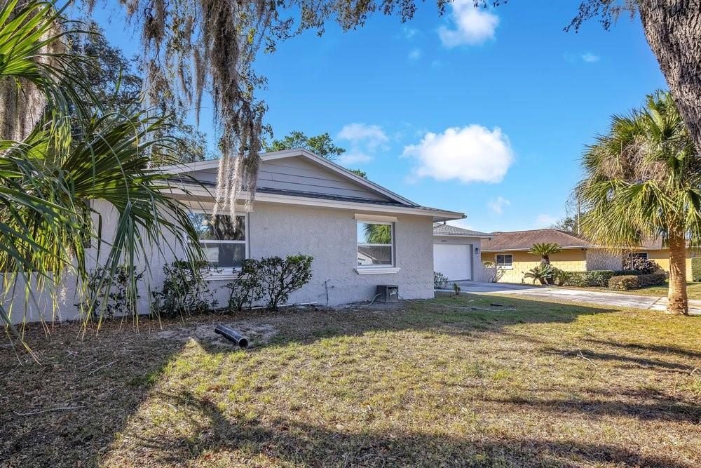 Image 4 of 31 For 6616 Blanche Court