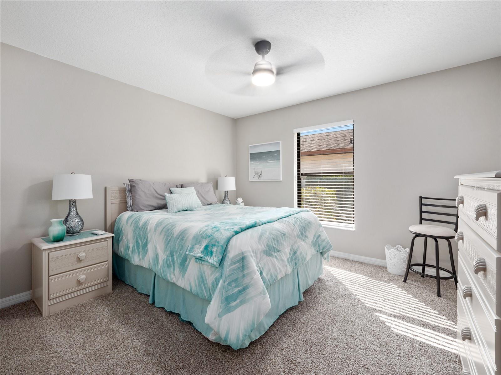 Image 20 of 35 For 21821 King John Street