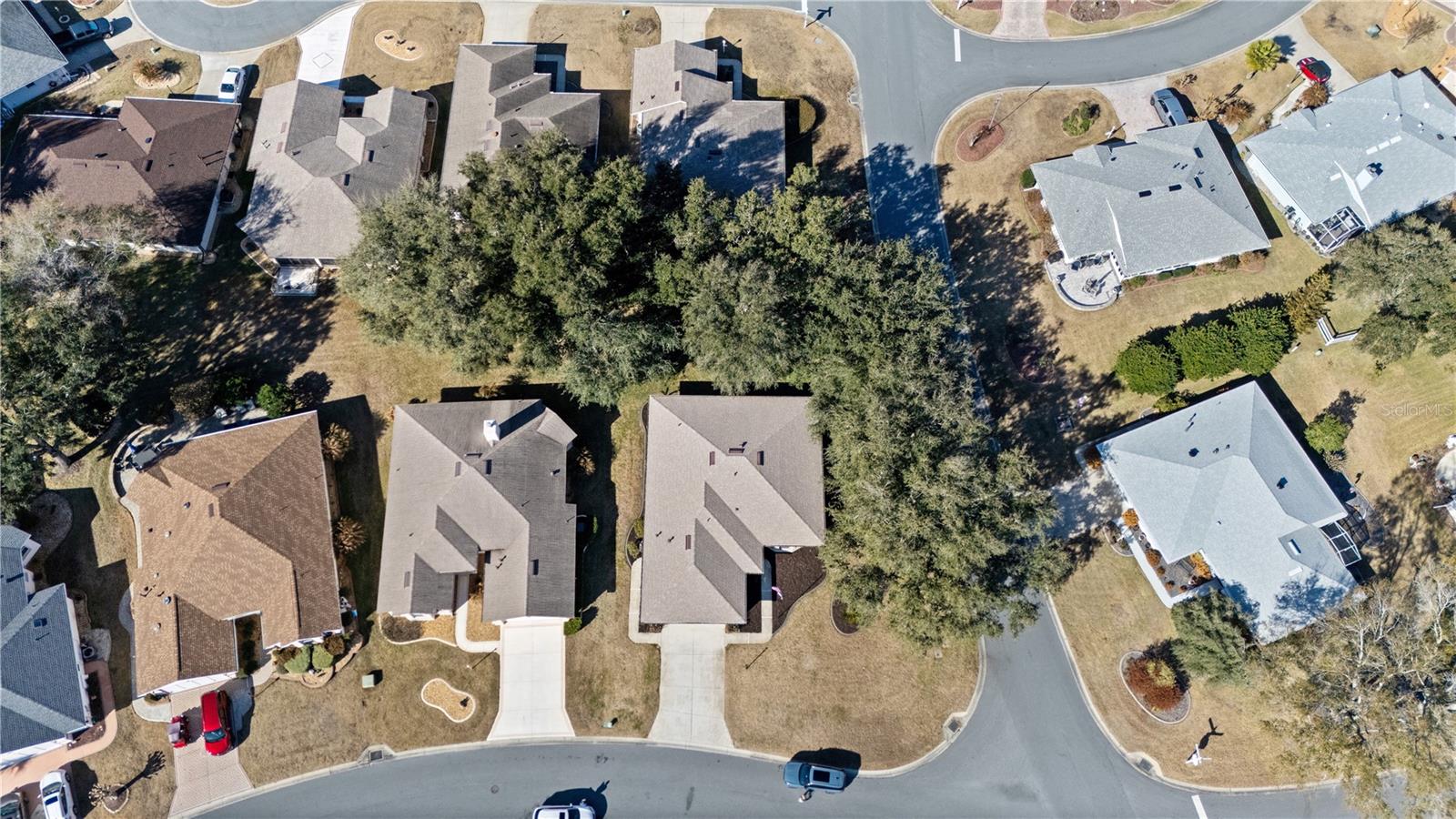 Image 32 of 35 For 21821 King John Street