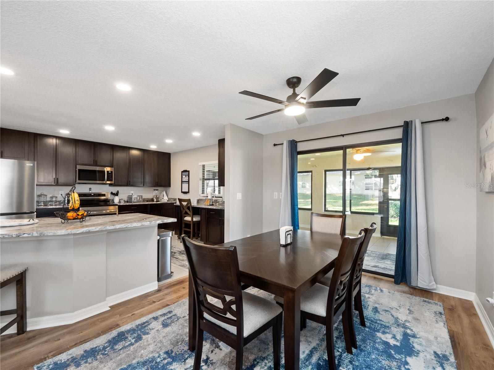 Image 6 of 35 For 21821 King John Street