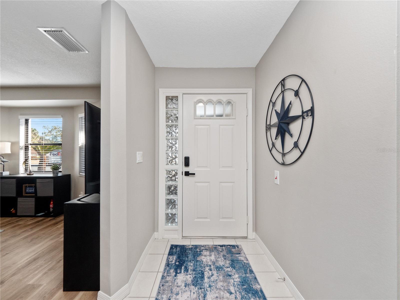 Image 7 of 35 For 21821 King John Street