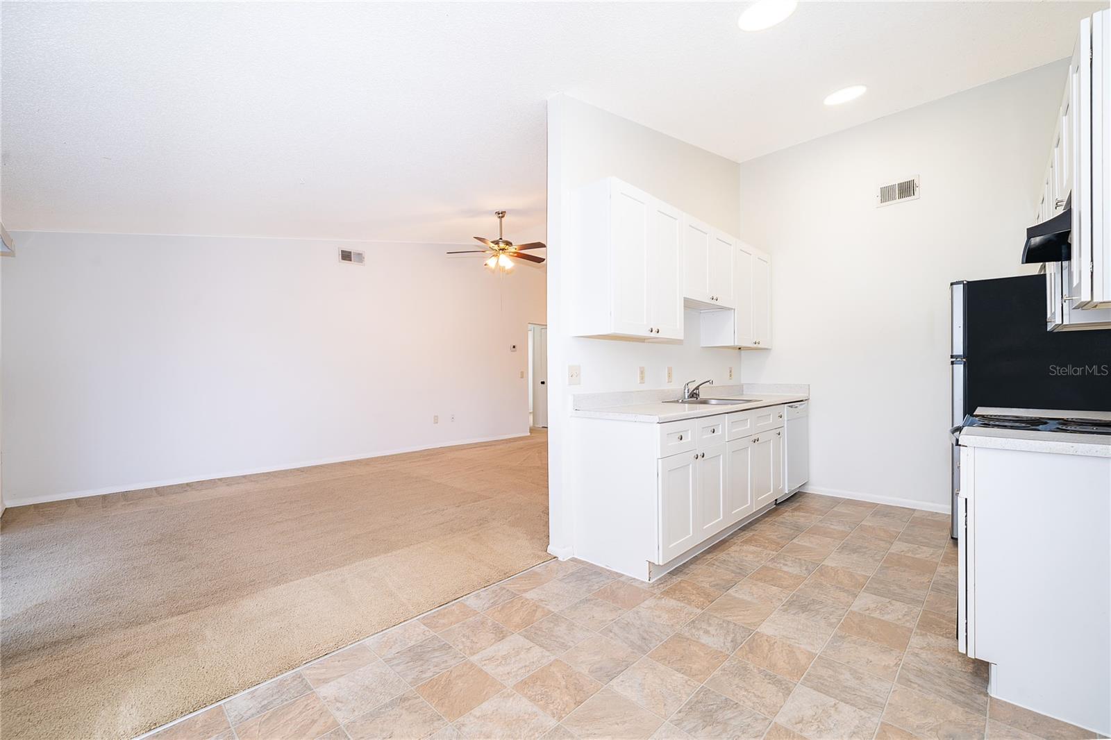 Image 10 of 26 For 7876 Guardsmen Street