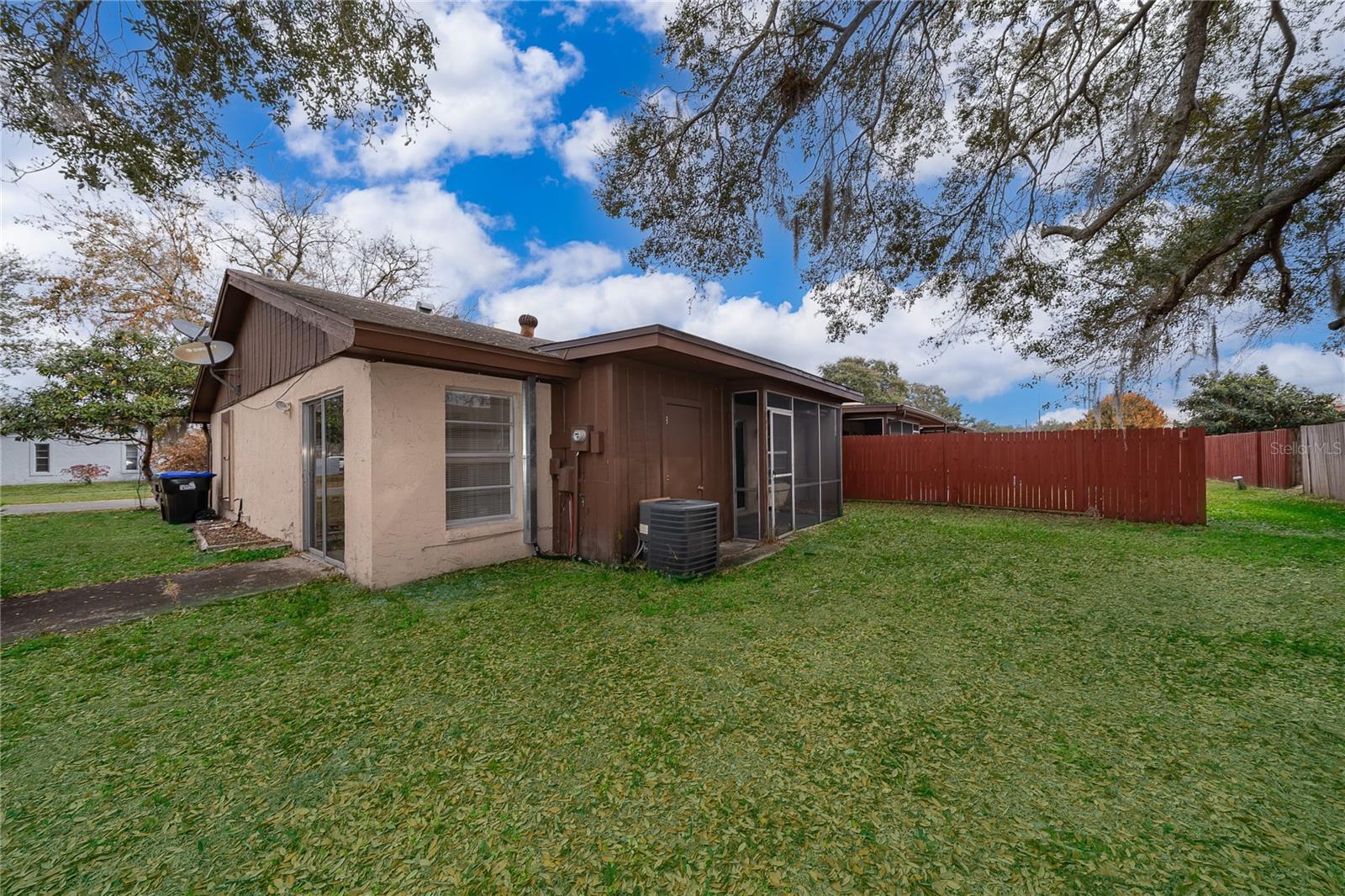 Image 16 of 26 For 7876 Guardsmen Street