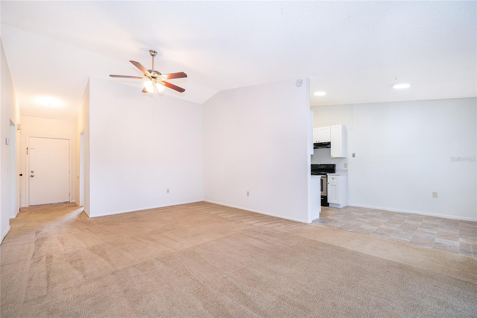 Image 8 of 26 For 7876 Guardsmen Street