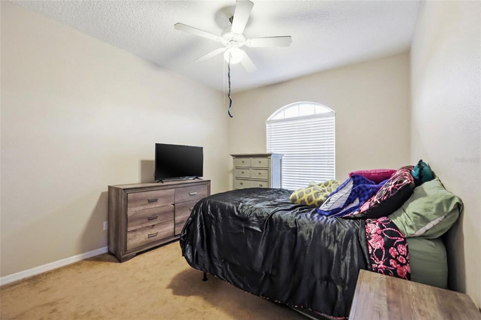 Image 10 of 39 For 813 Lancer Circle