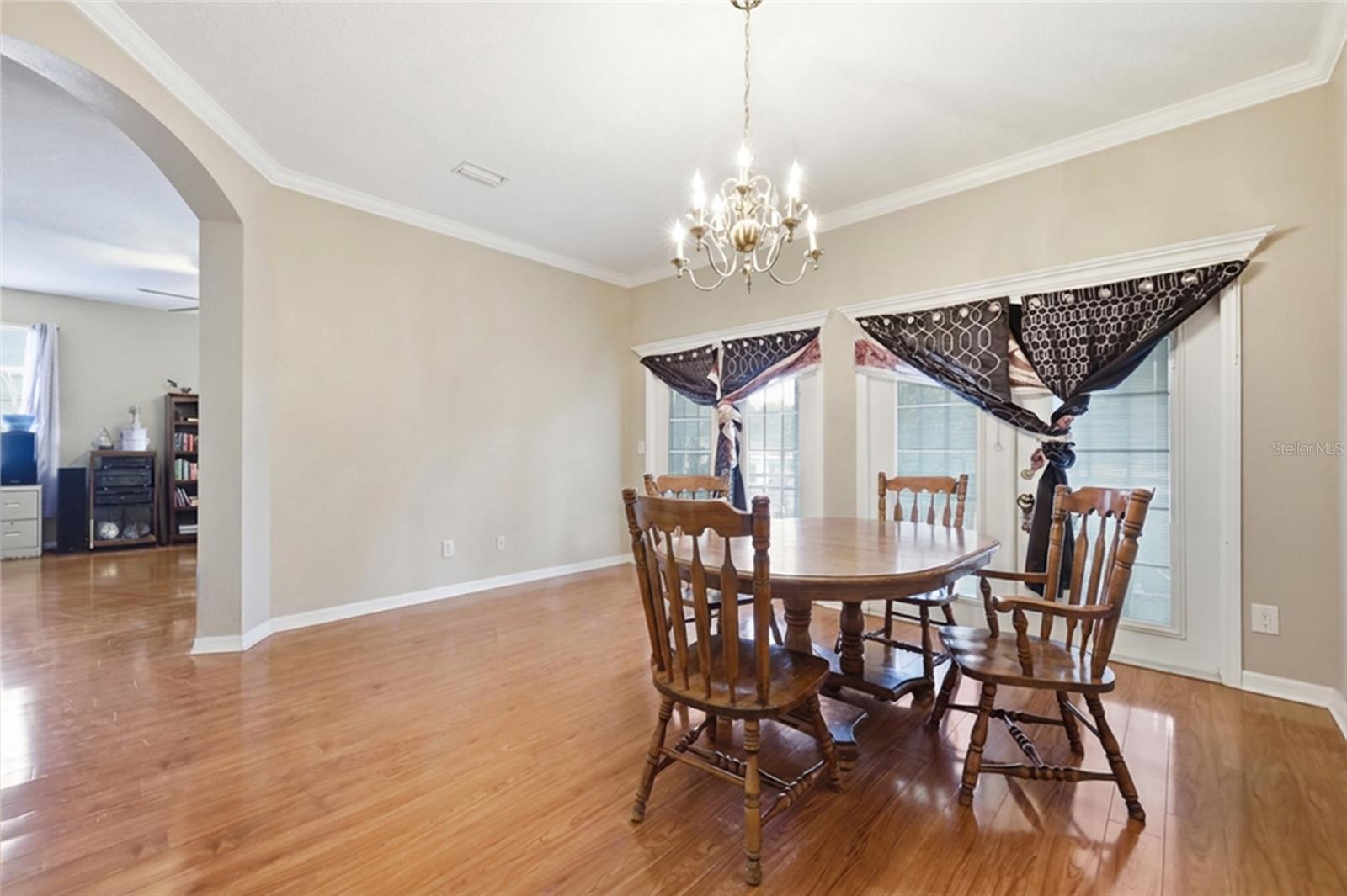 Image 16 of 39 For 813 Lancer Circle