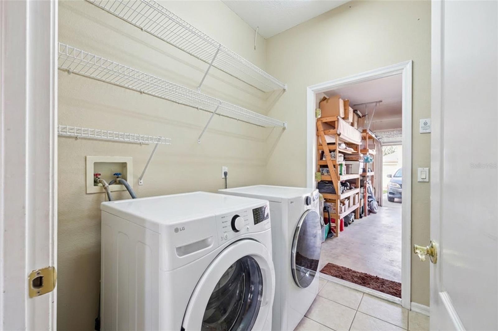 Image 33 of 39 For 813 Lancer Circle