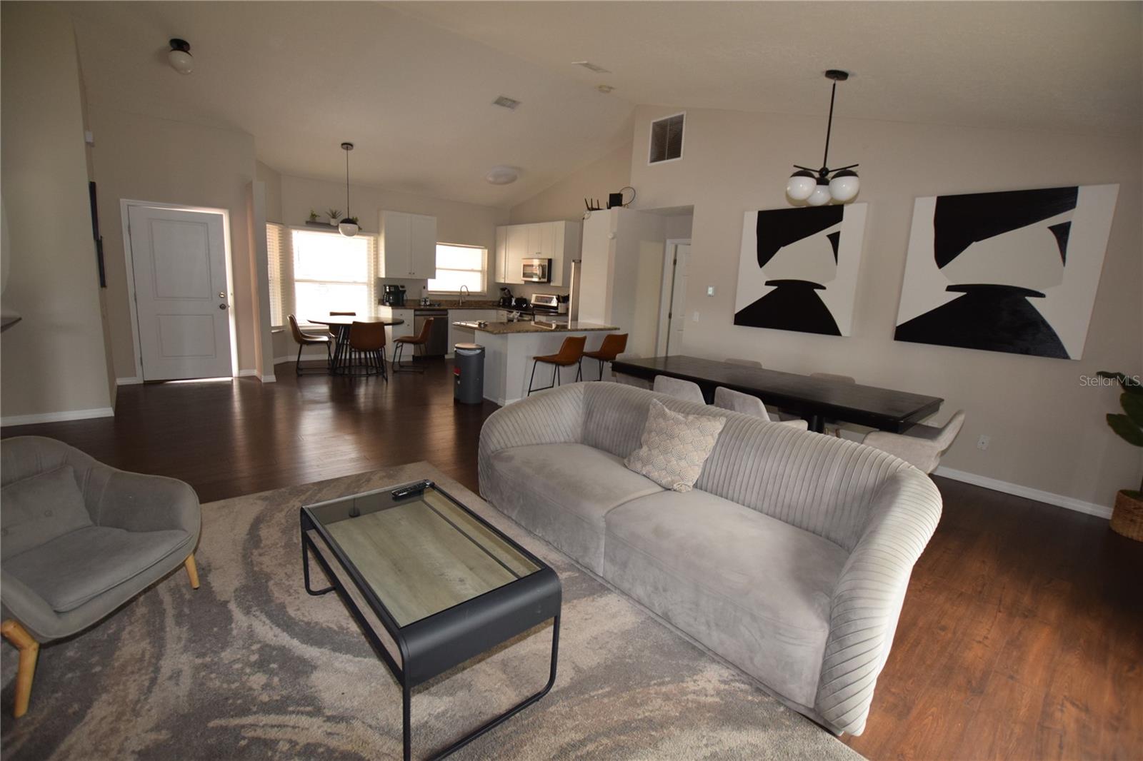 Image 16 of 31 For 1025 Lester Ridge Court