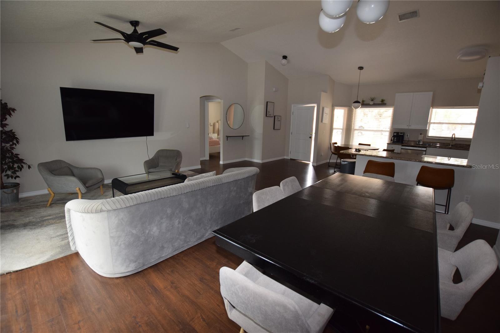 Image 17 of 31 For 1025 Lester Ridge Court