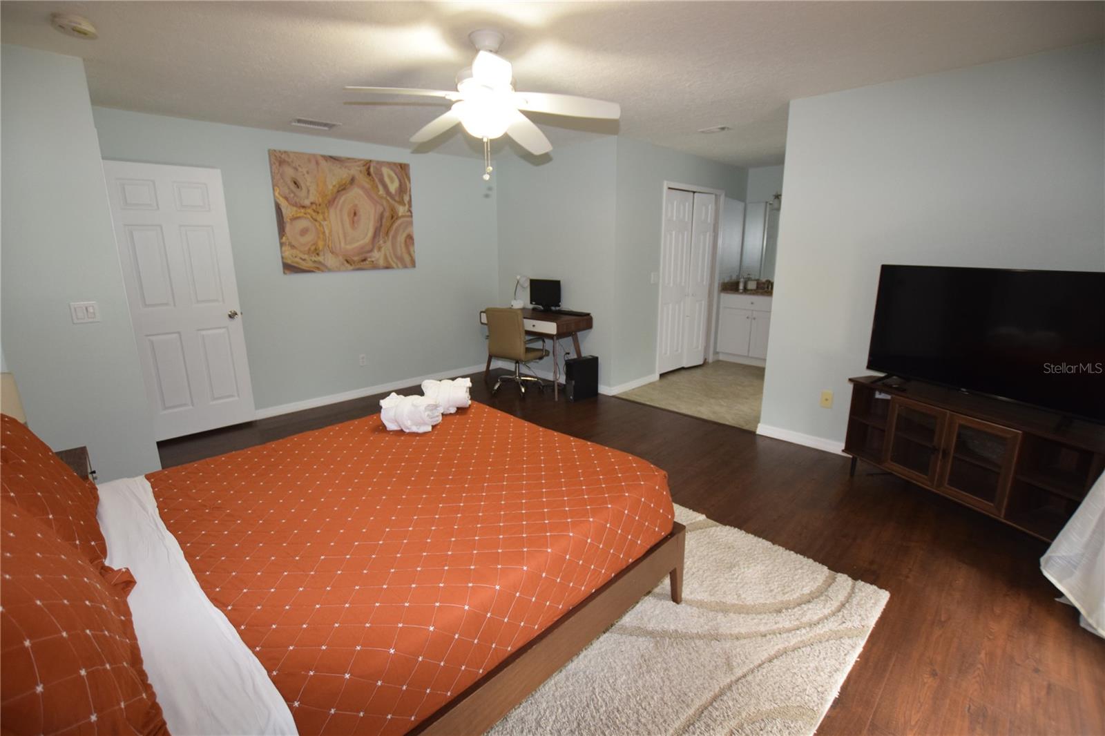 Image 24 of 31 For 1025 Lester Ridge Court