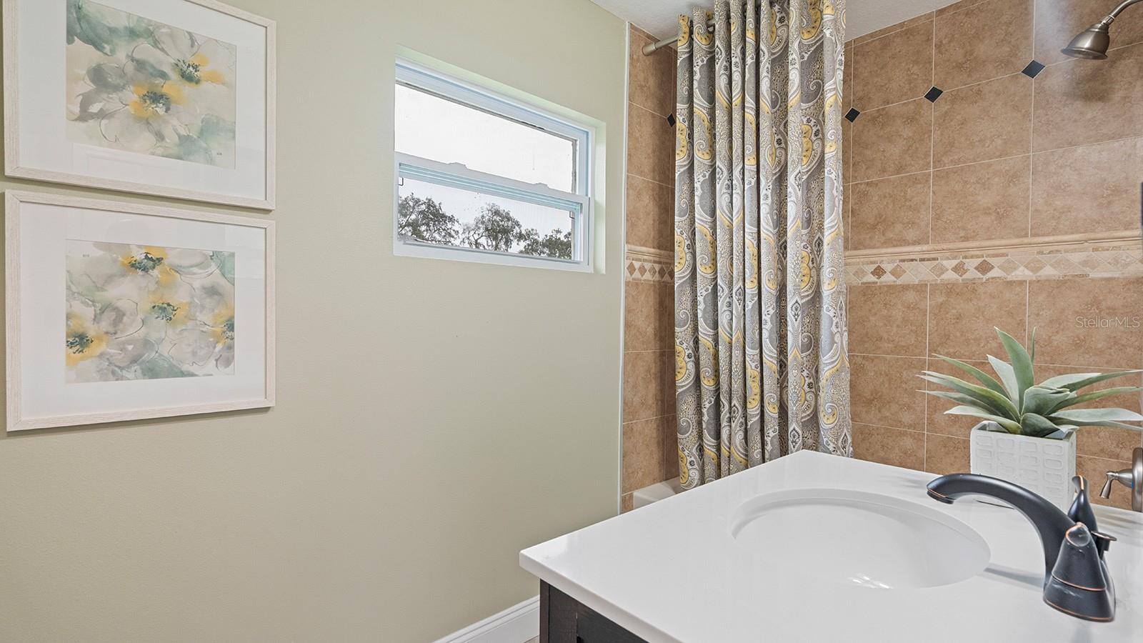 Image 28 of 31 For 219 Nob Hill Circle