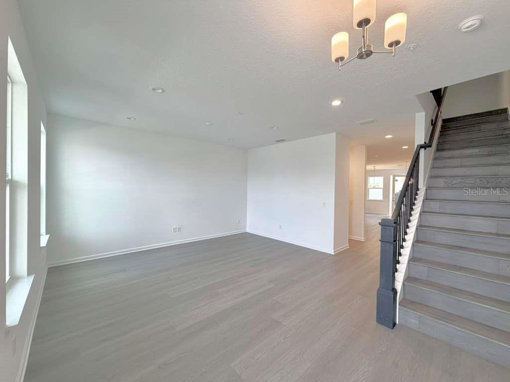 Image 11 of 32 For 1866 Falconhurst Place