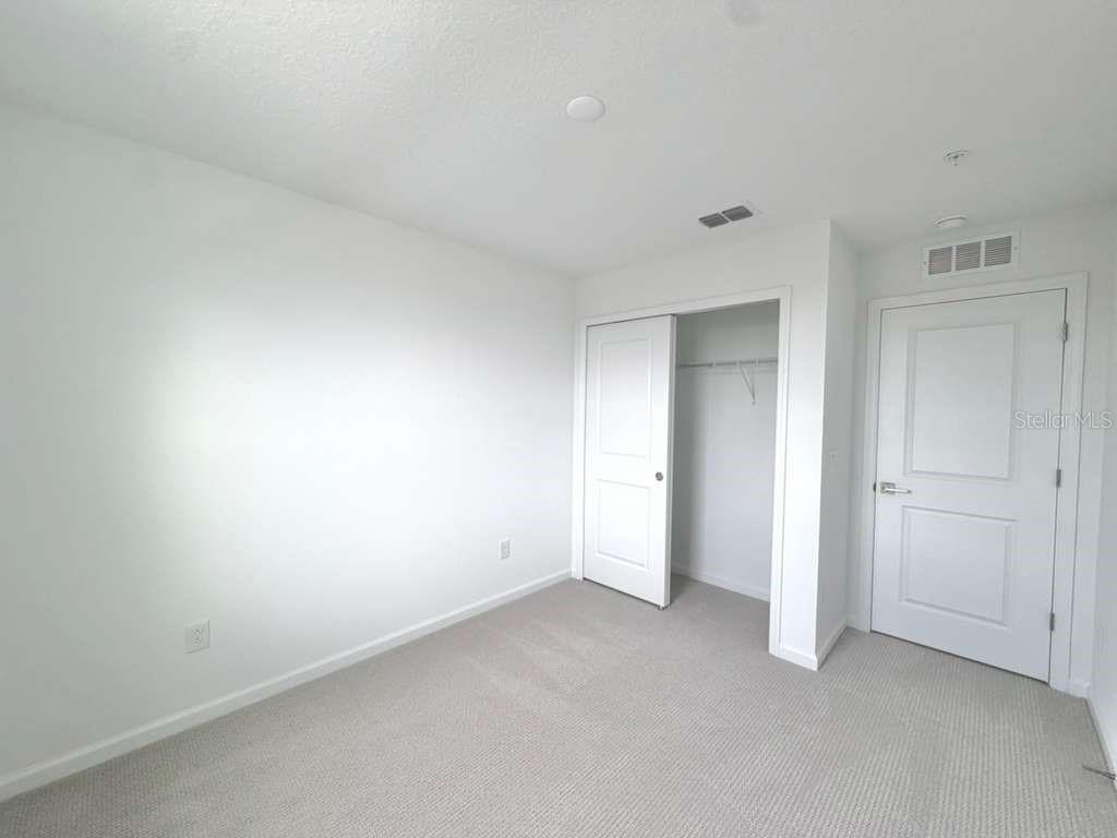 Image 16 of 32 For 1866 Falconhurst Place