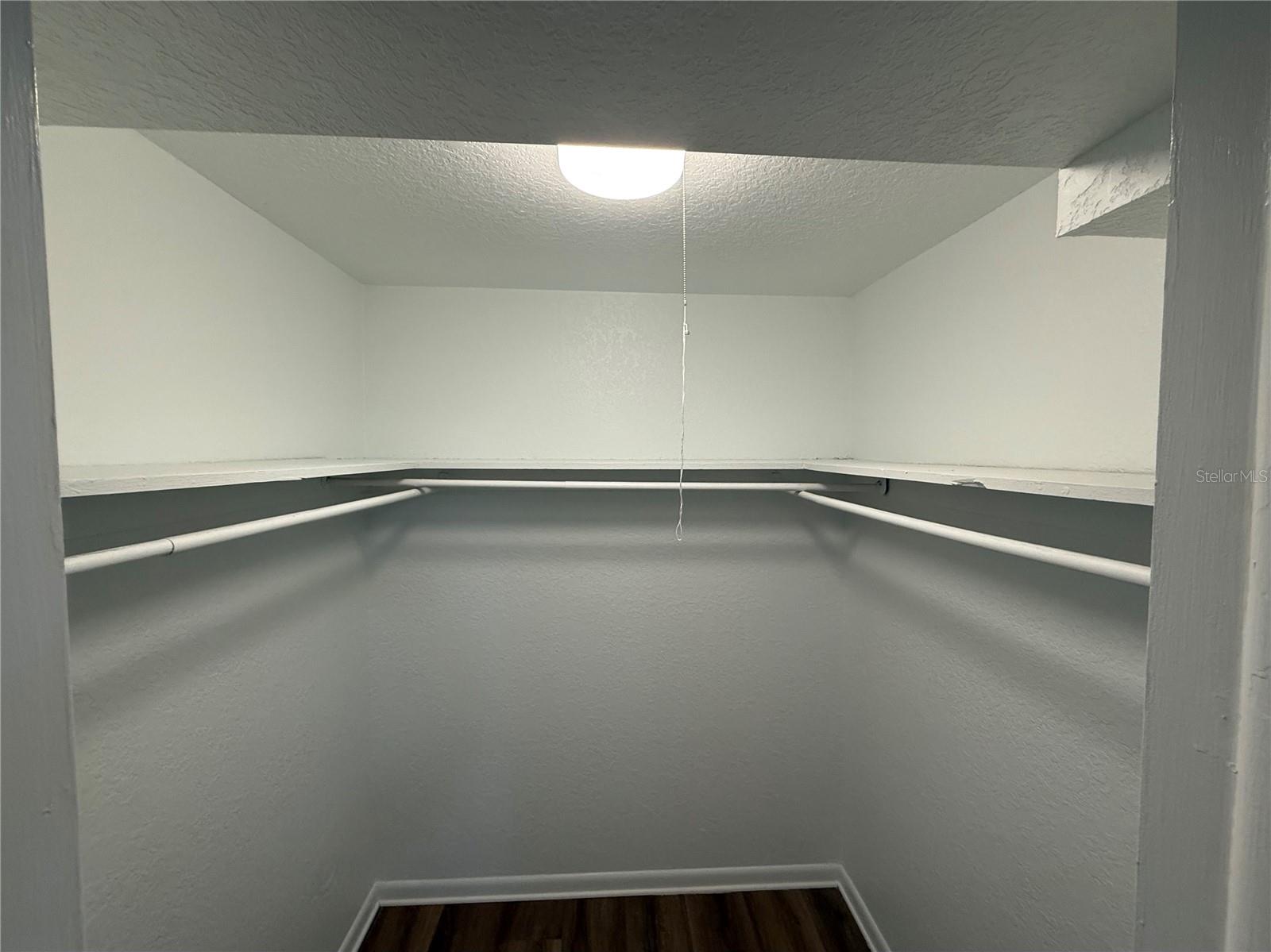 Image 21 of 38 For 901 Concord Street