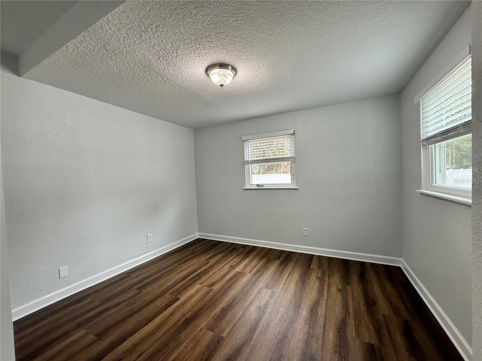 Image 24 of 38 For 901 Concord Street