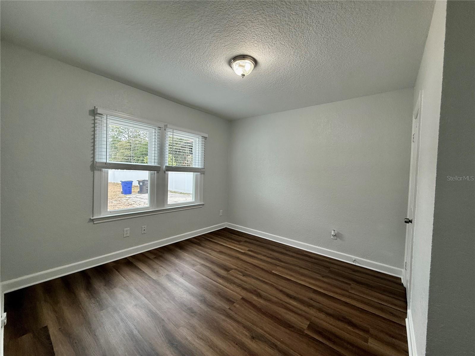 Image 26 of 38 For 901 Concord Street