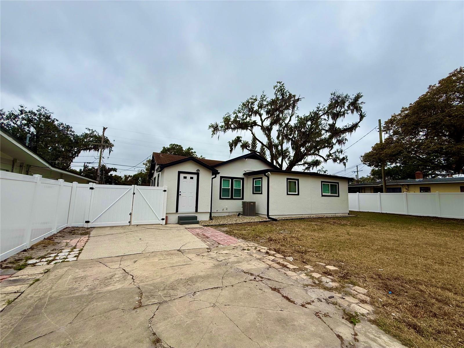 Image 34 of 38 For 901 Concord Street