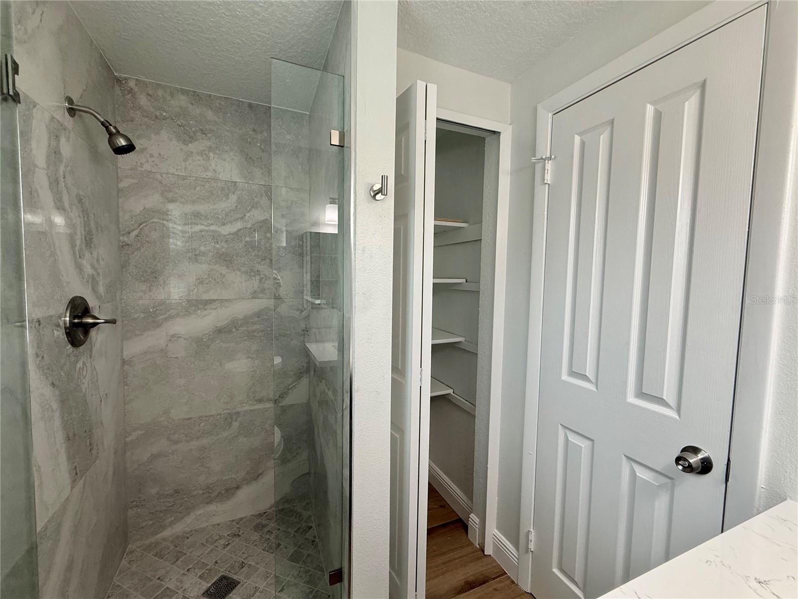 Image 8 of 38 For 901 Concord Street