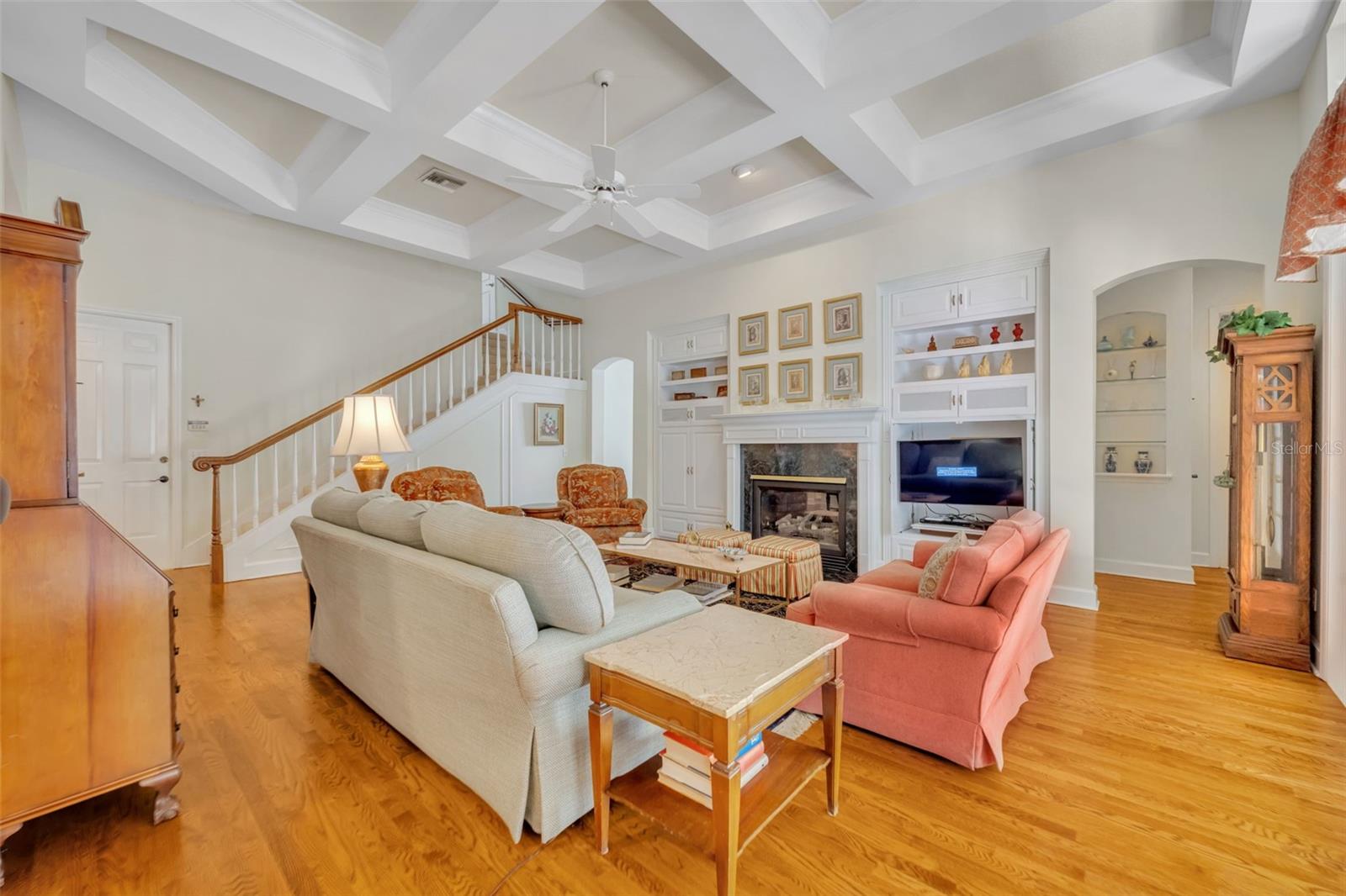 Image 15 of 34 For 1340 Place Picardy