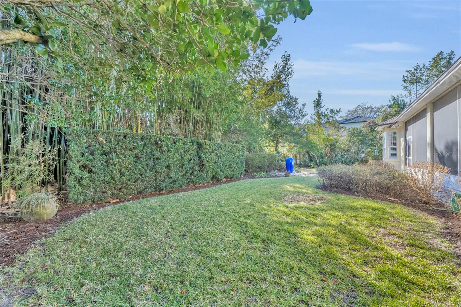 Image 32 of 34 For 1340 Place Picardy