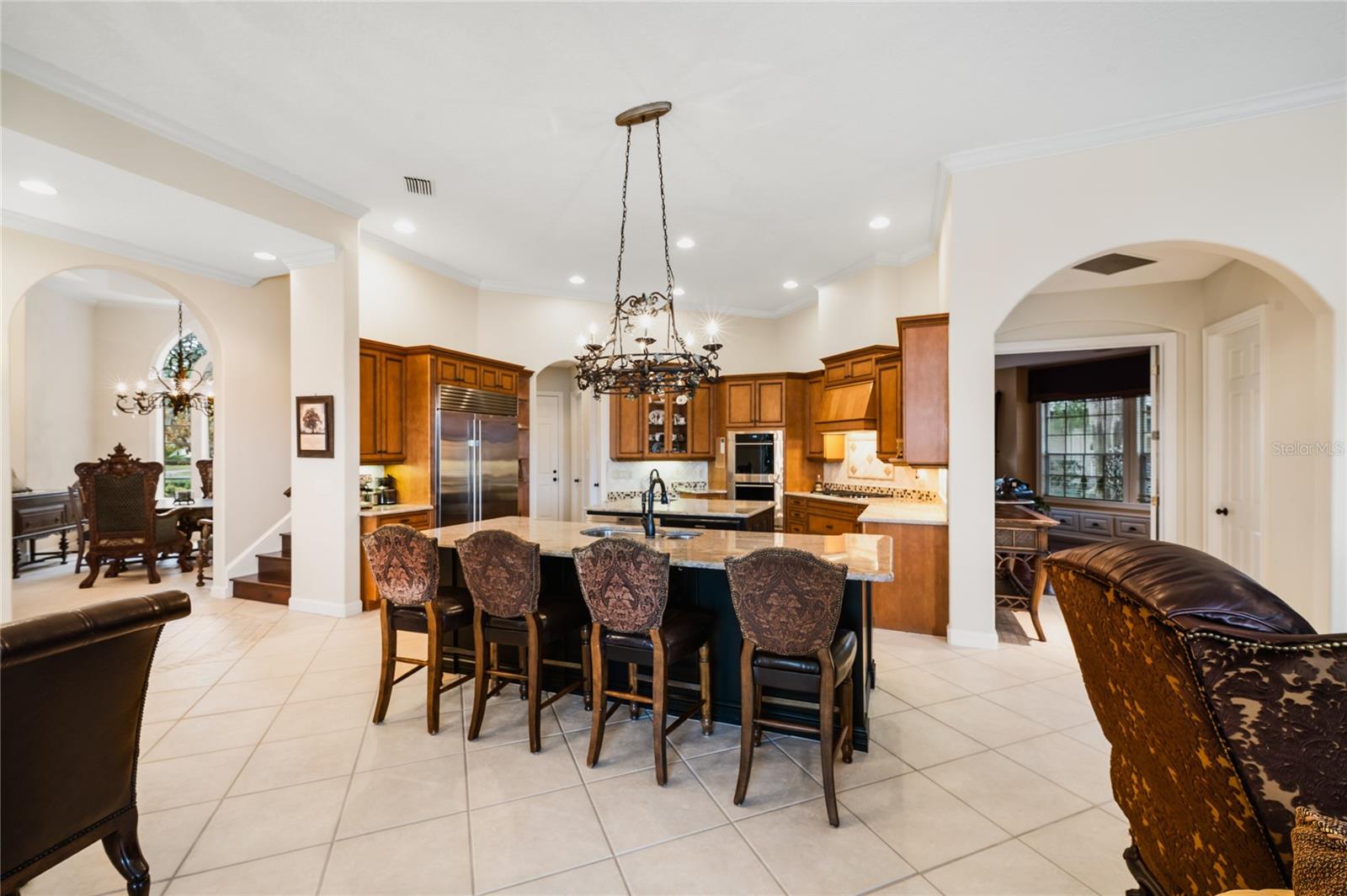 Image 11 of 81 For 7718 Flemingwood Court