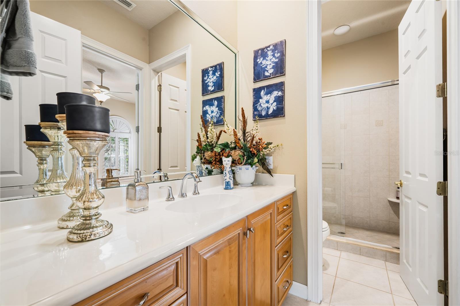 Image 39 of 81 For 7718 Flemingwood Court