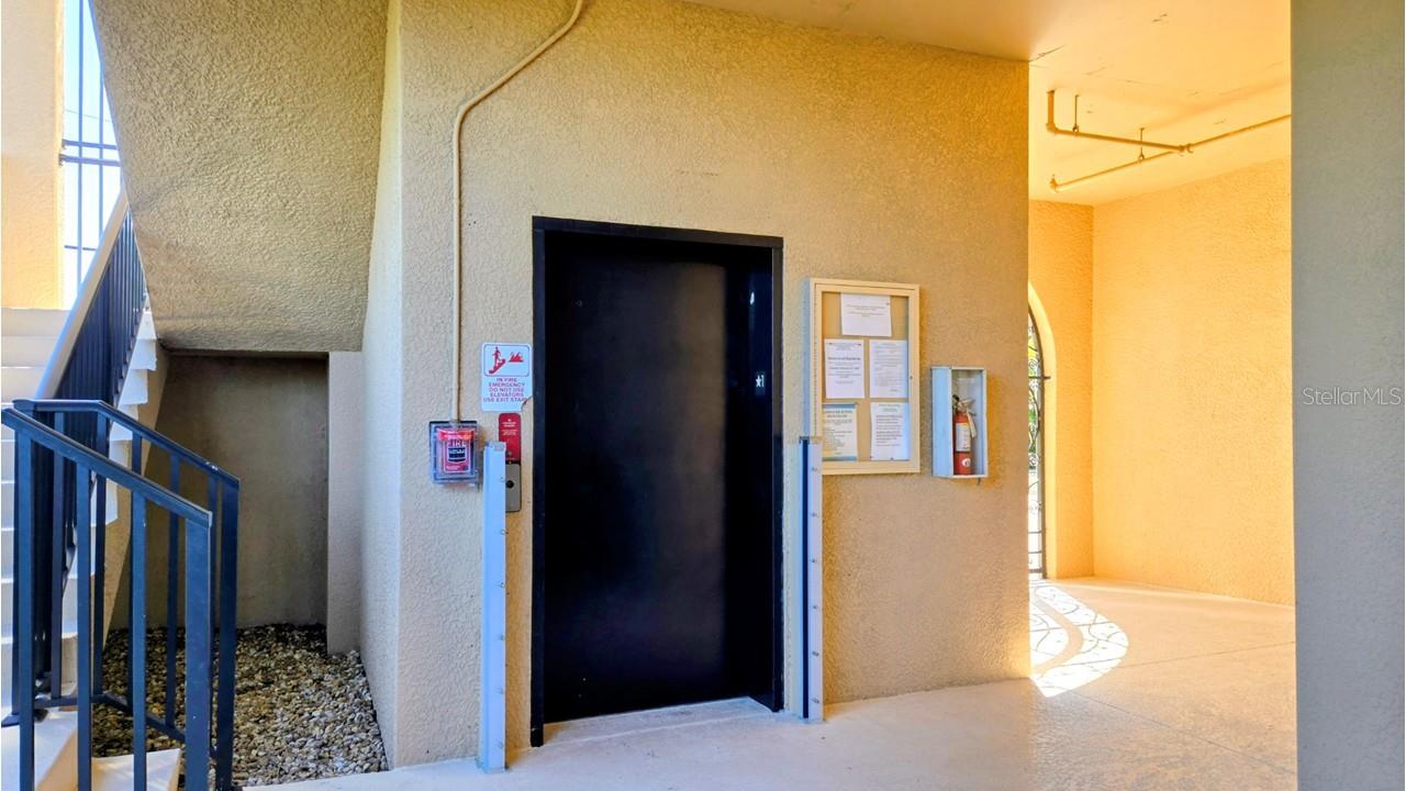 Image 2 of 85 For 900 Marion Avenue 1201