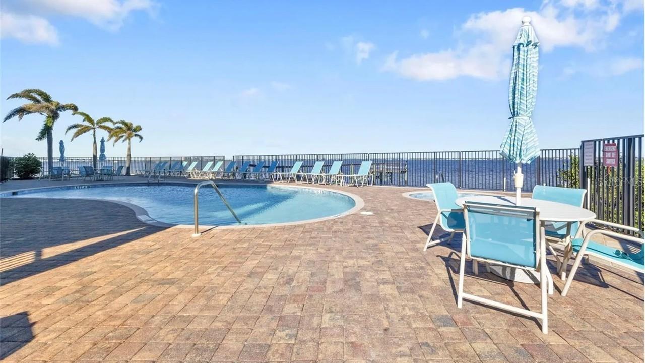 Image 26 of 85 For 900 Marion Avenue 1201