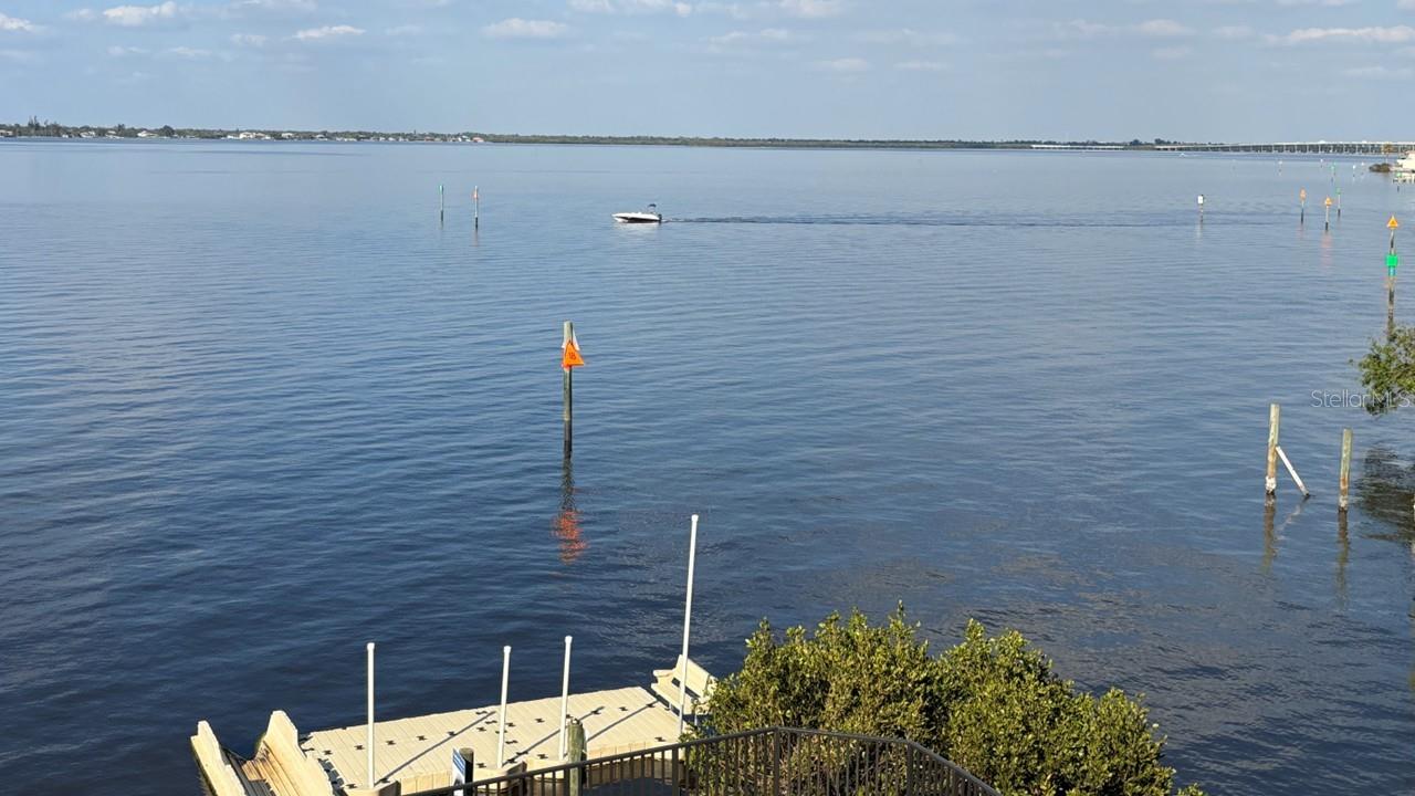 Image 30 of 85 For 900 Marion Avenue 1201