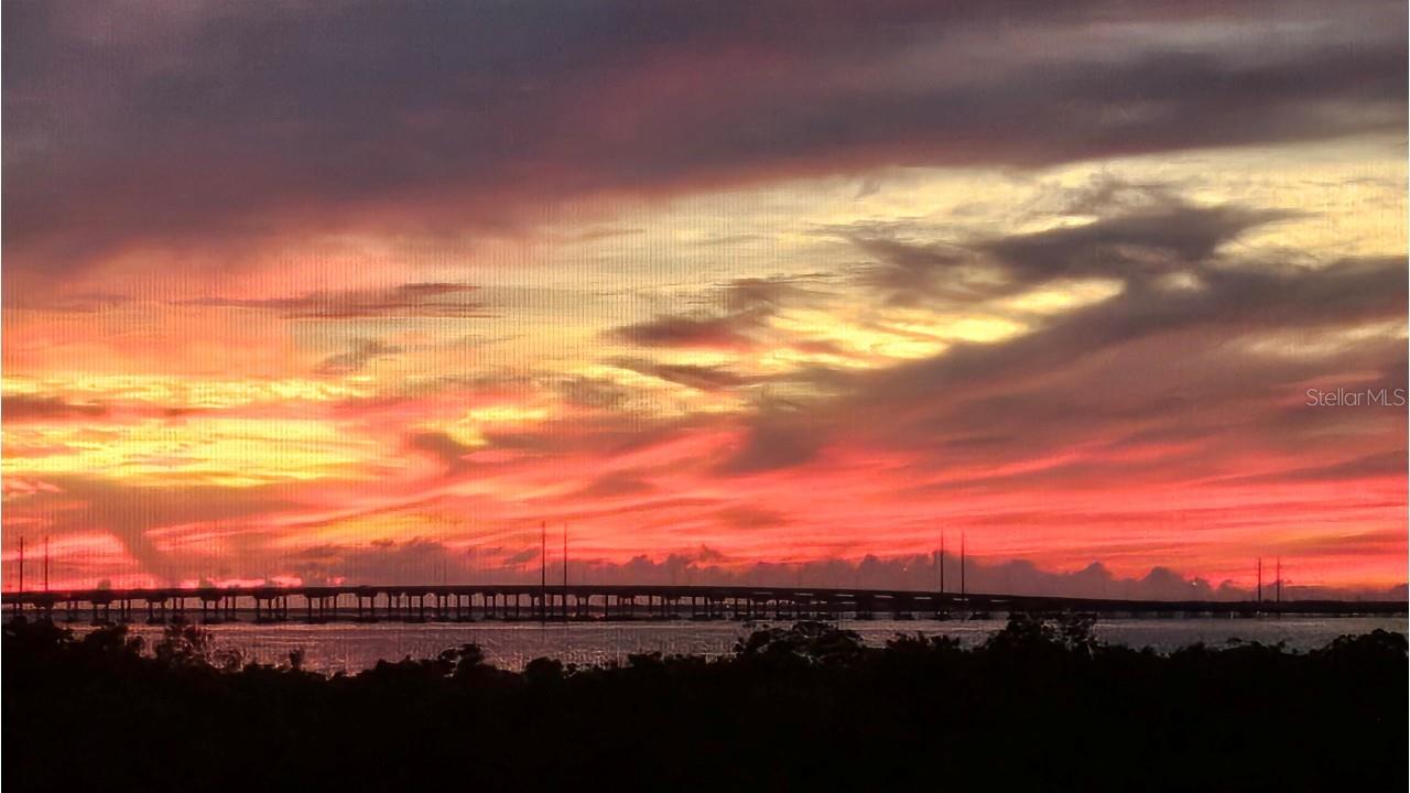 Image 34 of 85 For 900 Marion Avenue 1201