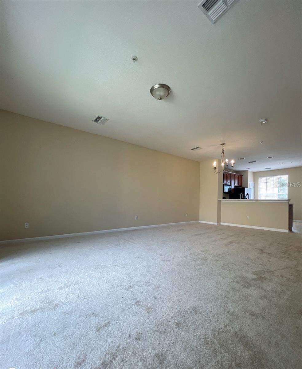 Image 5 of 21 For 8000 Cool Breeze Drive 105