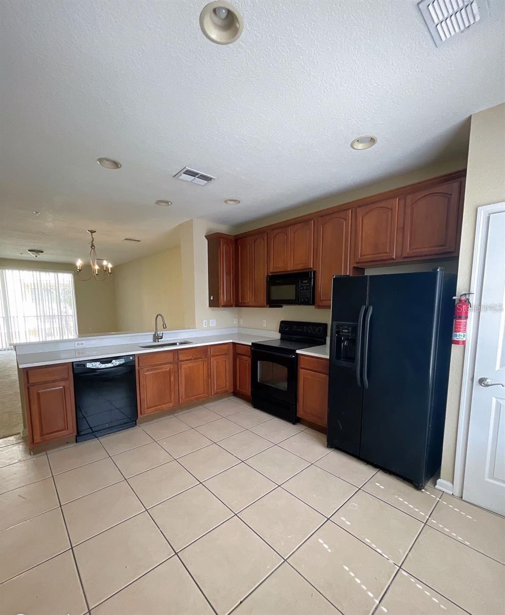 Image 6 of 21 For 8000 Cool Breeze Drive 105