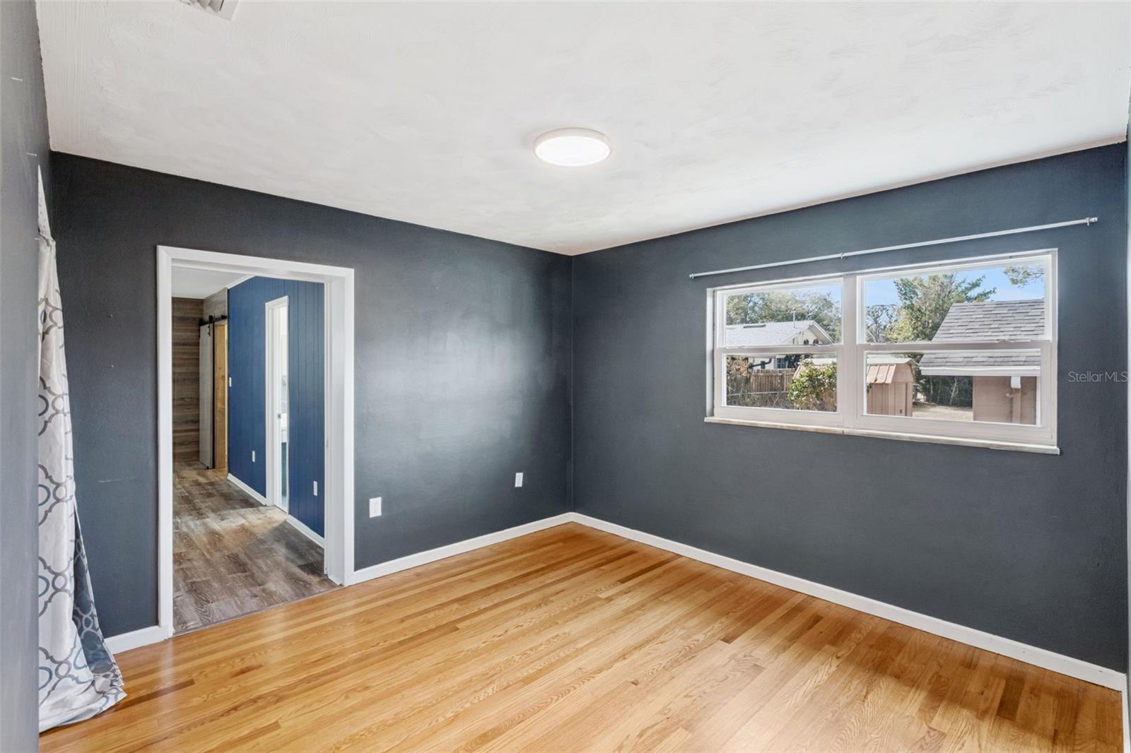 Image 13 of 25 For 822 Poinsettia Drive