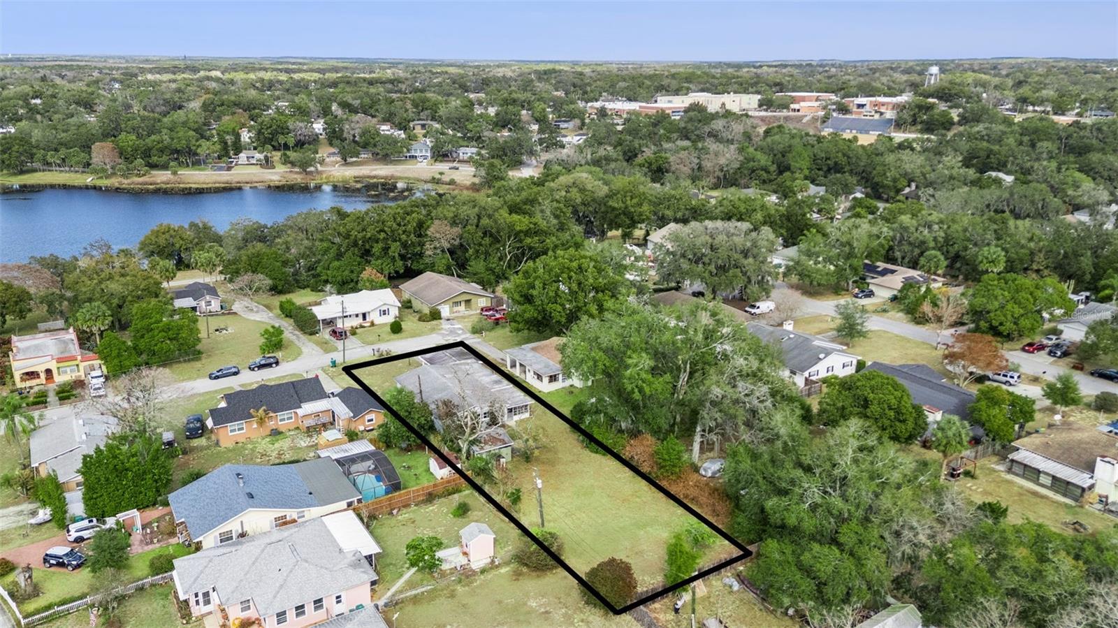 Image 25 of 25 For 822 Poinsettia Drive