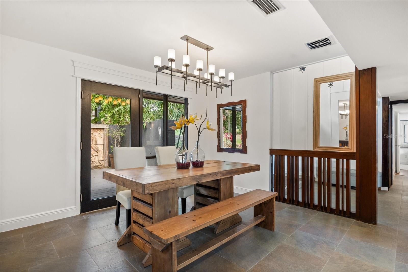 Image 13 of 42 For 613 Lake Avenue