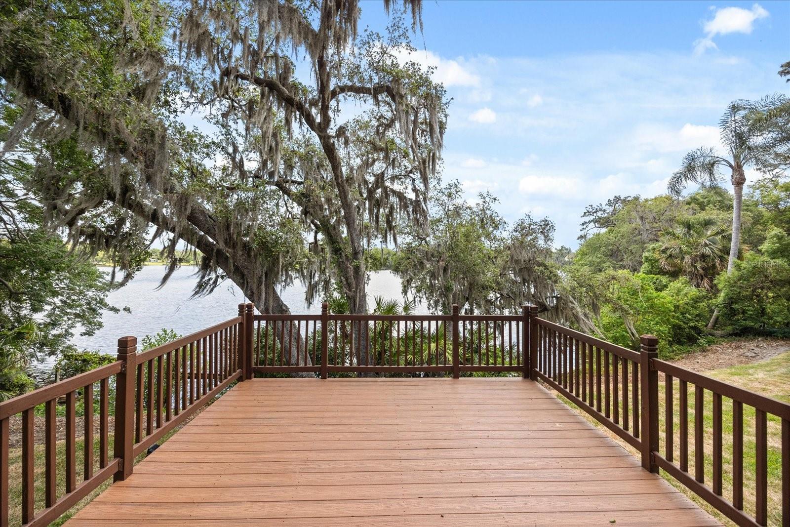 Image 30 of 42 For 613 Lake Avenue