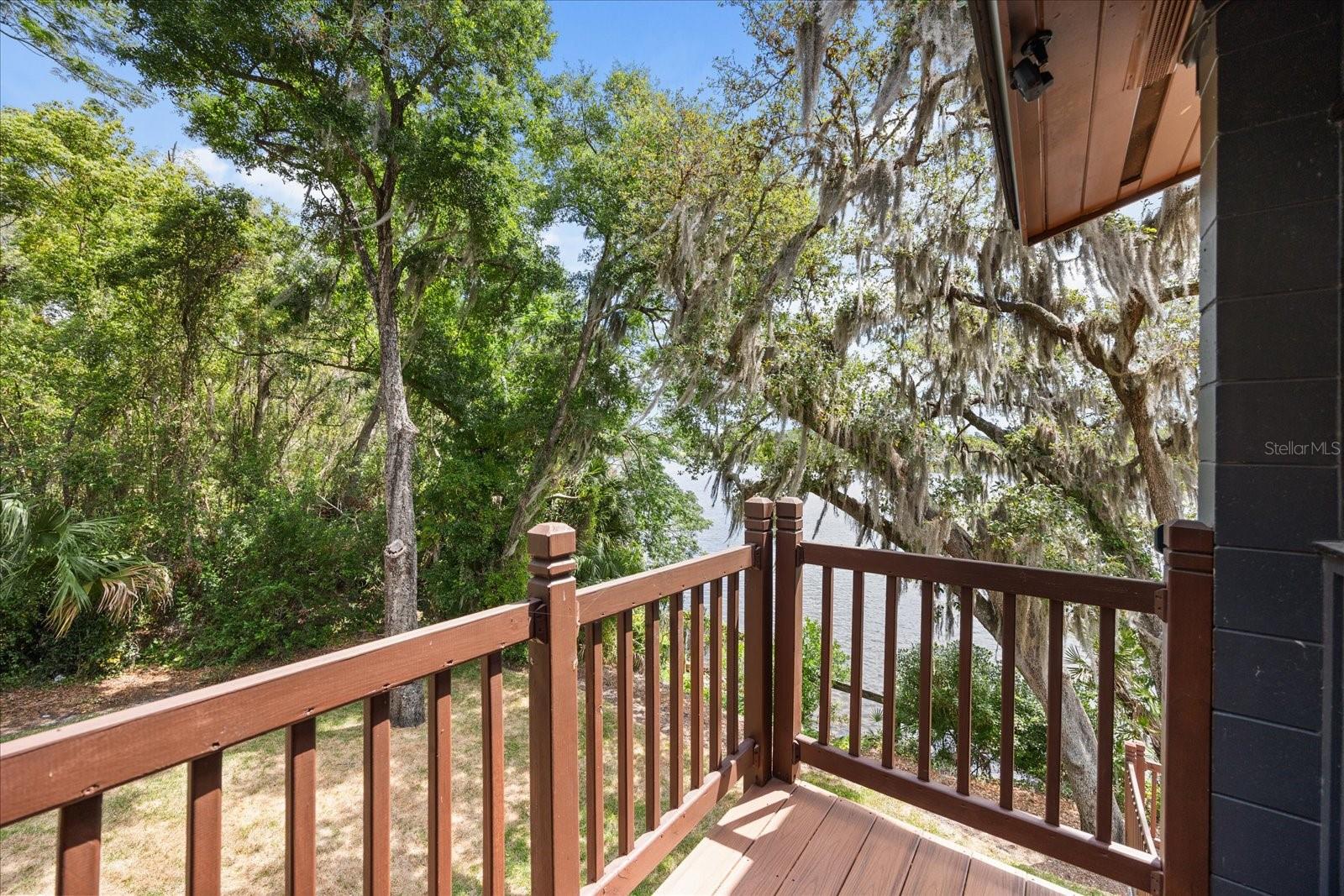 Image 33 of 42 For 613 Lake Avenue