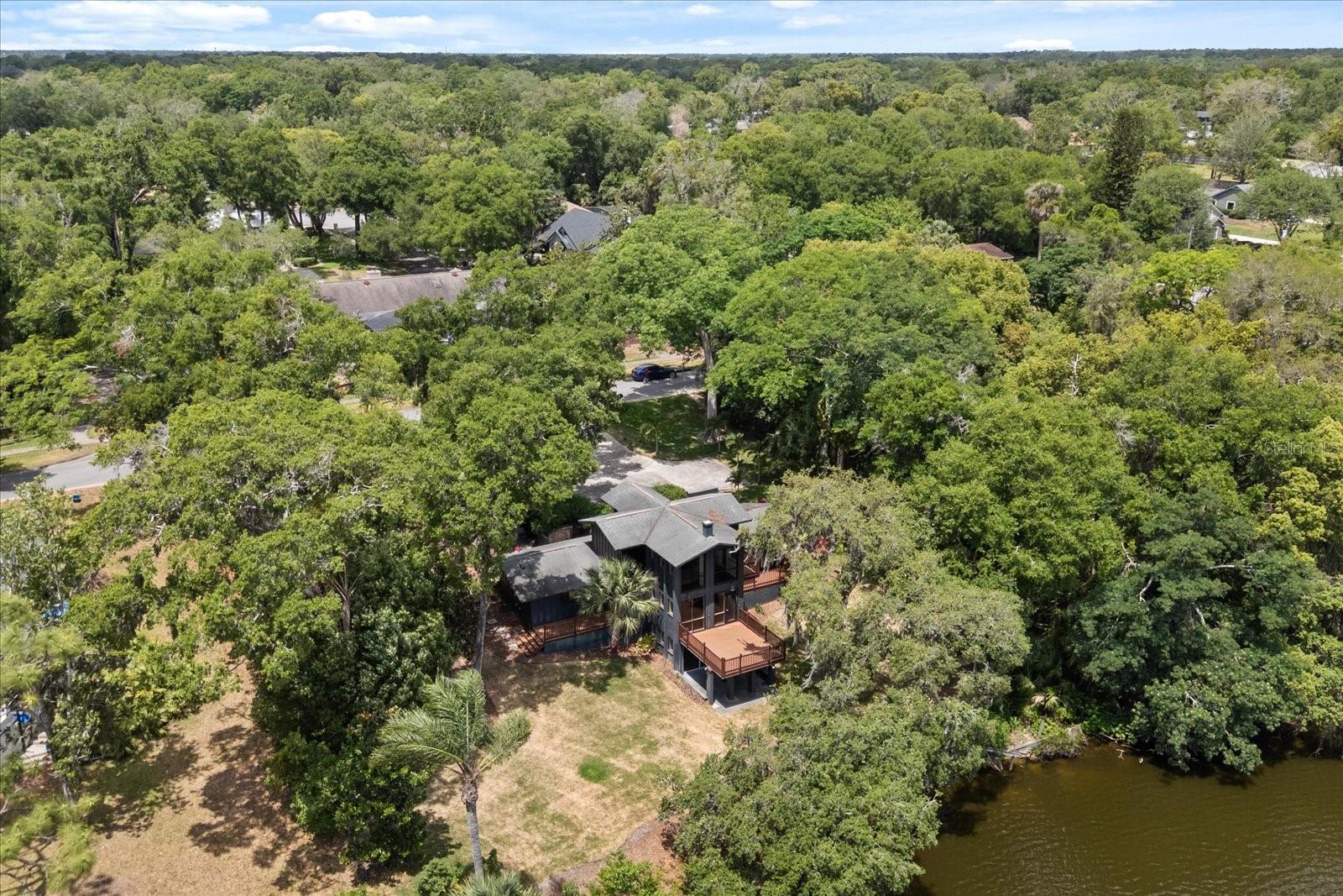 Image 39 of 42 For 613 Lake Avenue