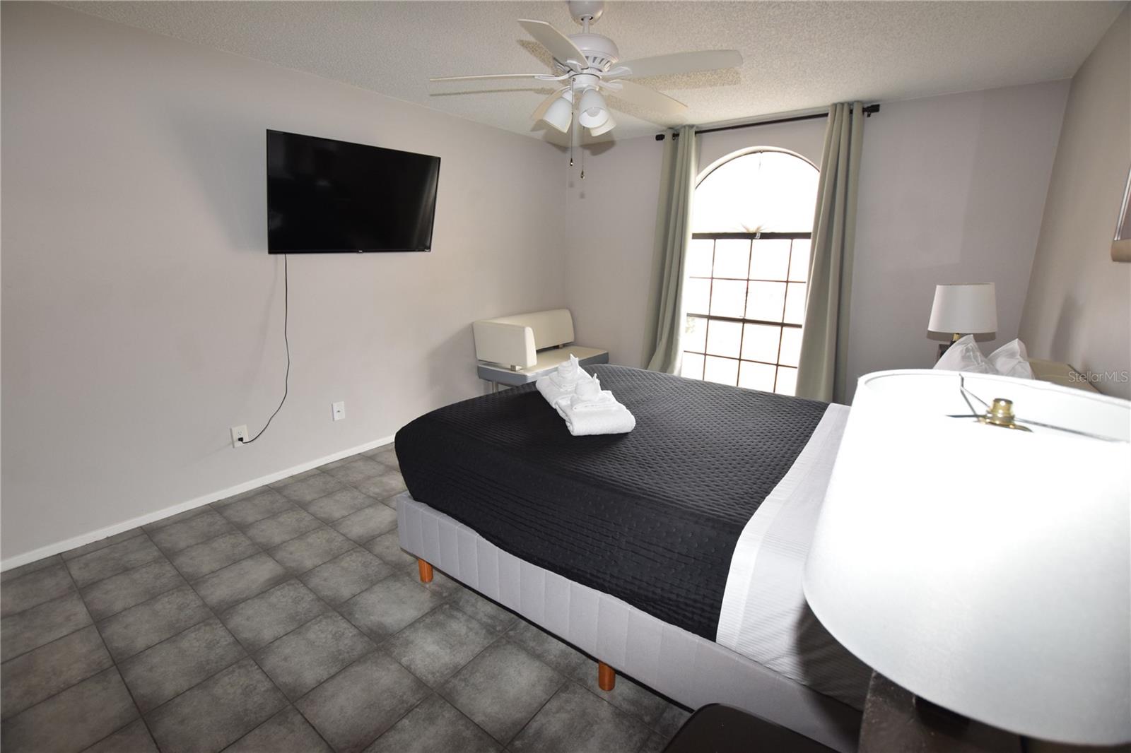 Image 21 of 38 For 7706 Indian Ridge Trail S