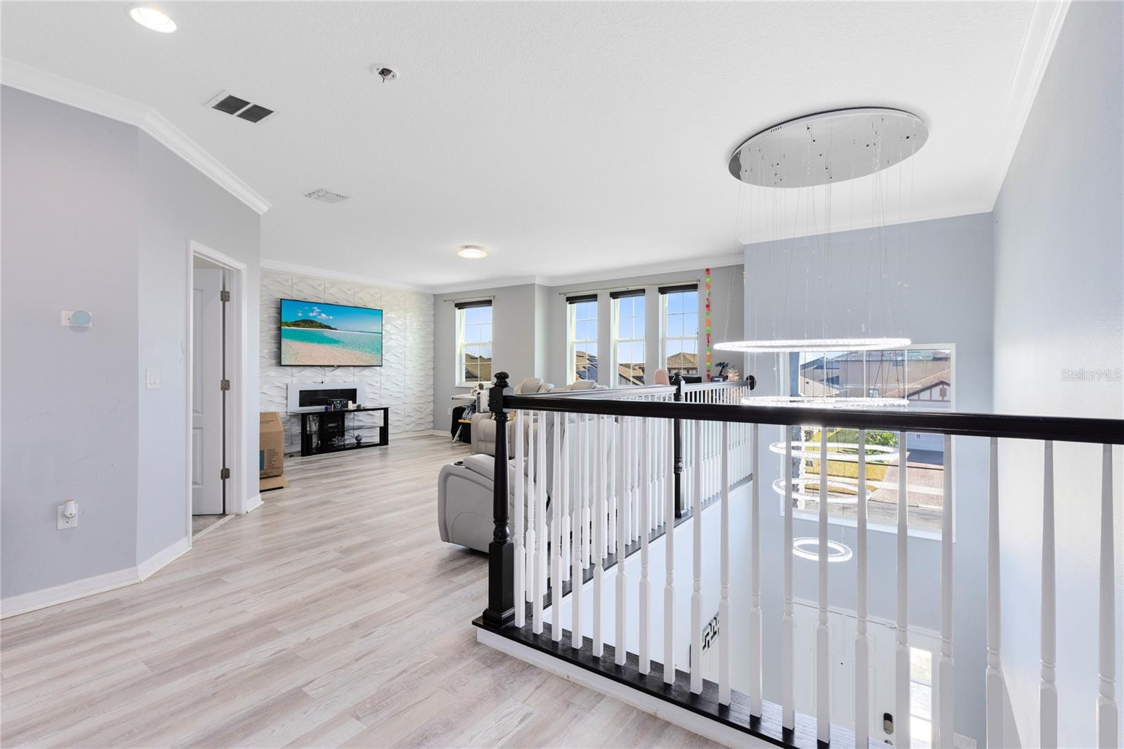 Image 20 of 40 For 12351 Northover Loop