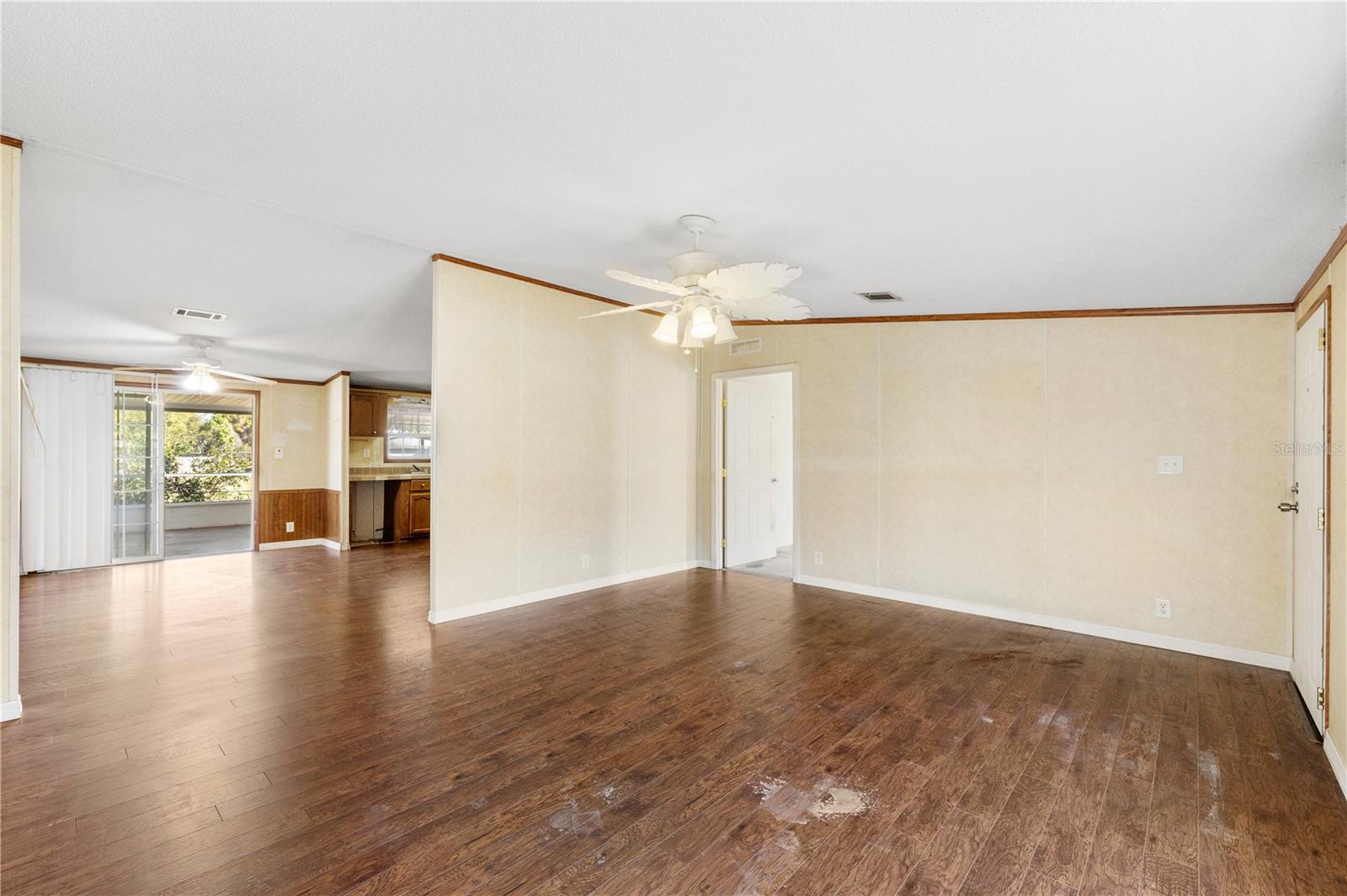 Image 12 of 49 For 32443 Memory Lane