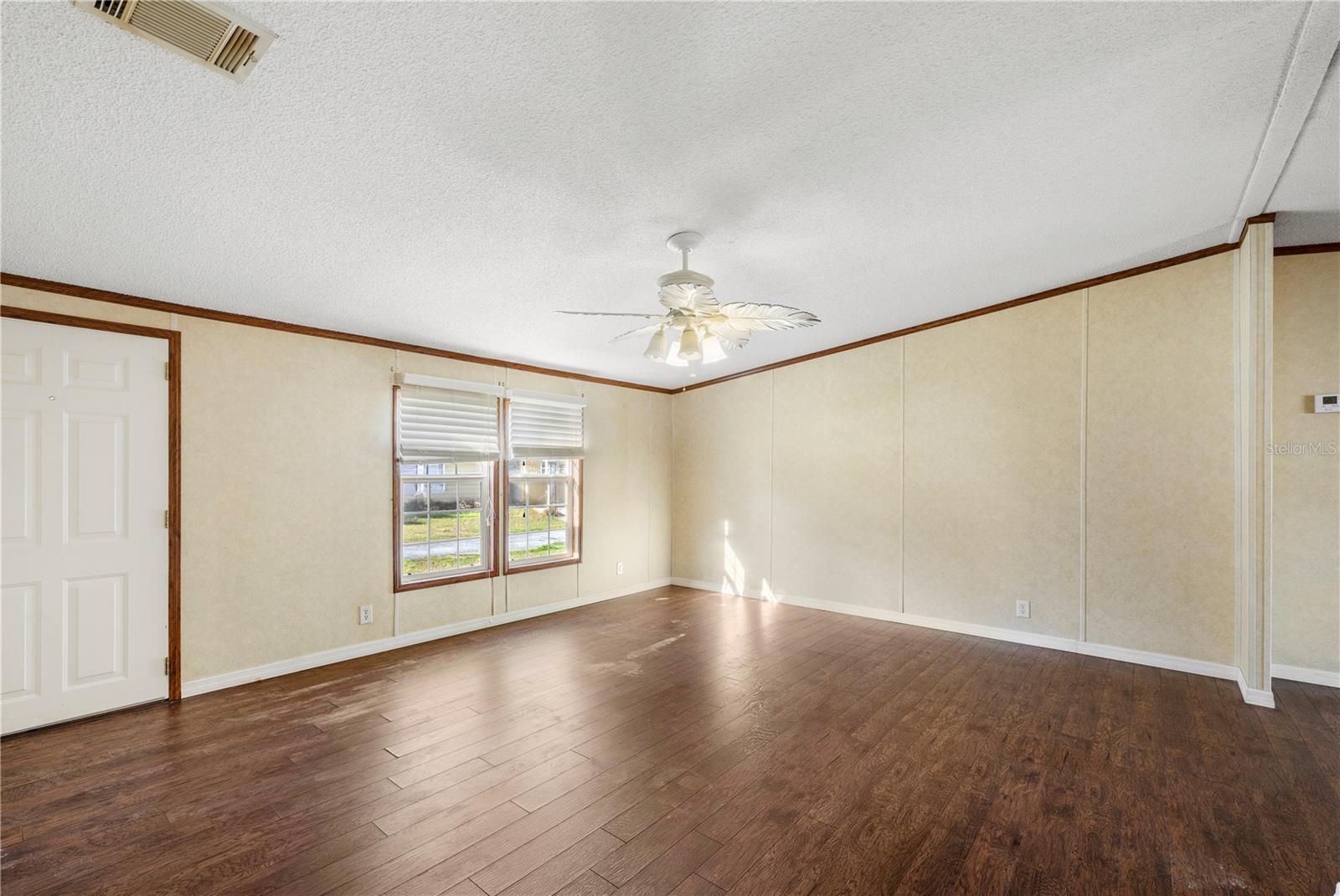 Image 14 of 49 For 32443 Memory Lane