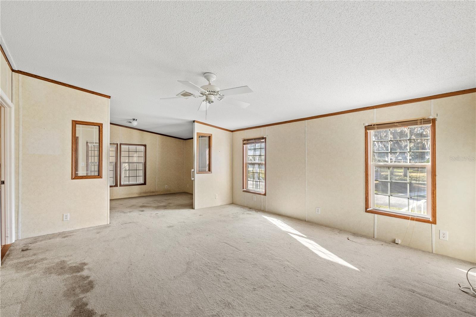 Image 15 of 49 For 32443 Memory Lane